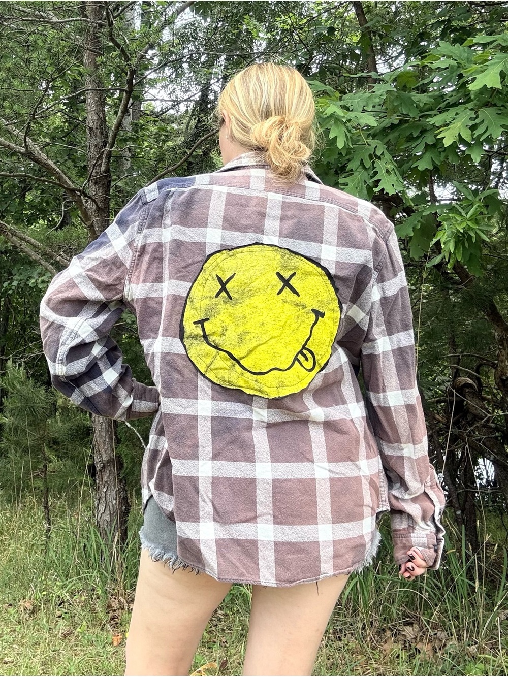 🎶😋Up cycled Nirvana band Plaid Shirt / Smiley retro 90s handmade hippie